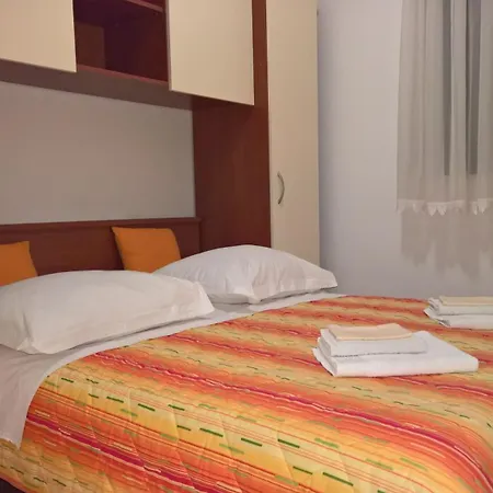 Ivona דירה טרוגיר