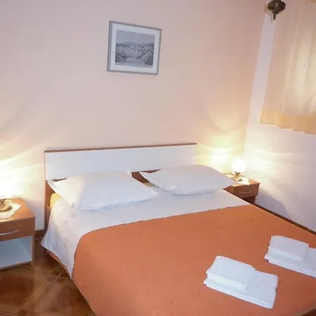 Ivona * טרוגיר